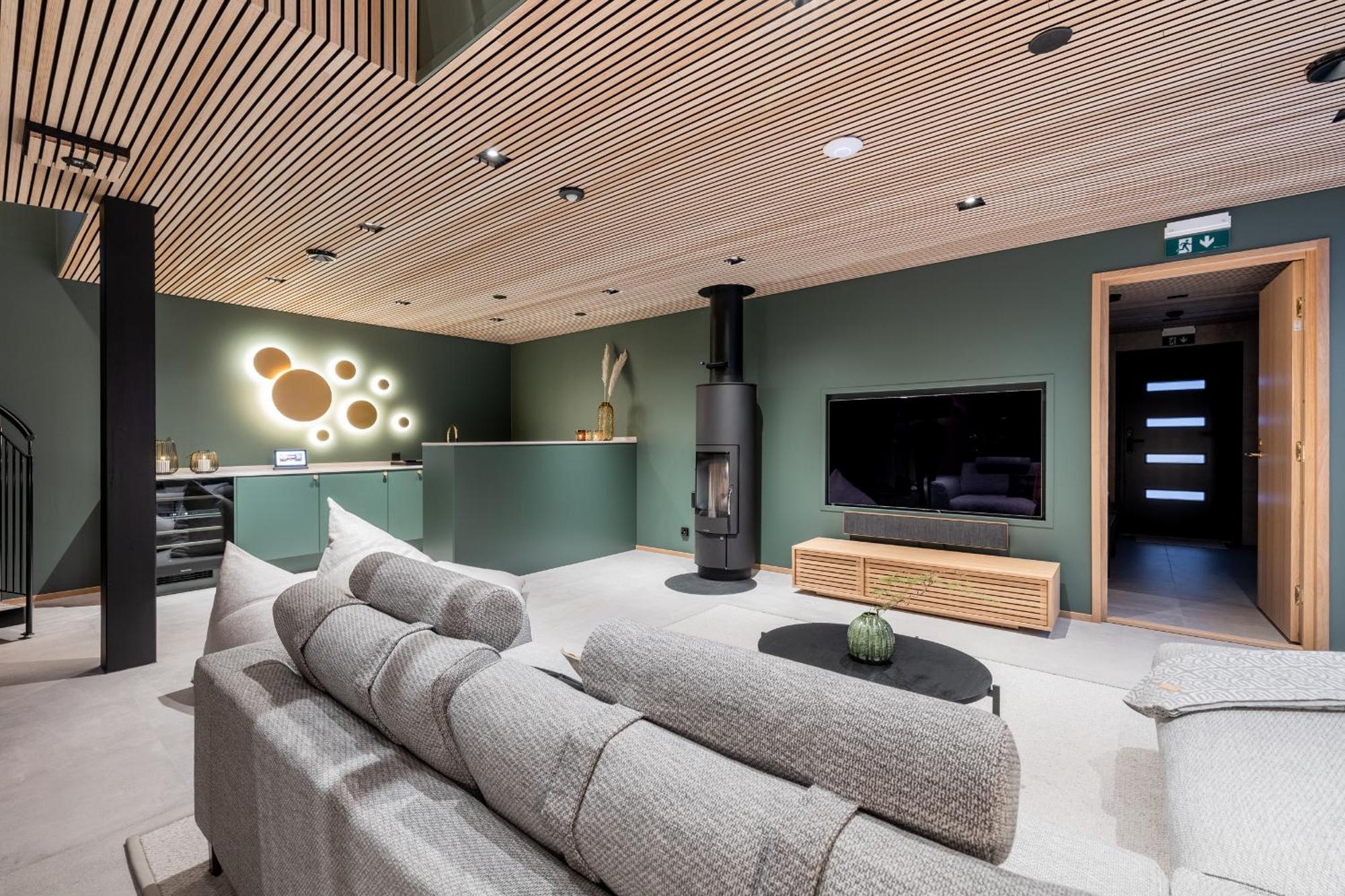 Glass Resort Rovaniemi Exterior photo