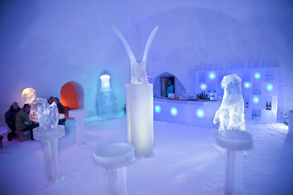 Glass Resort Rovaniemi Exterior photo